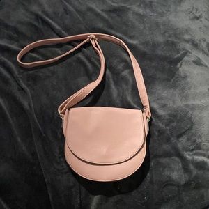 JustFab light pink crossbody